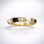 BLACK AND WHITE RING