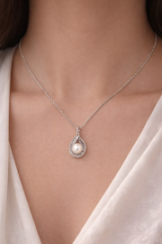 Moti Drop Silver Chain