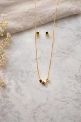 SOONA SIYAAHI SQUARE