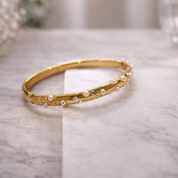 Shimmering Saundarya